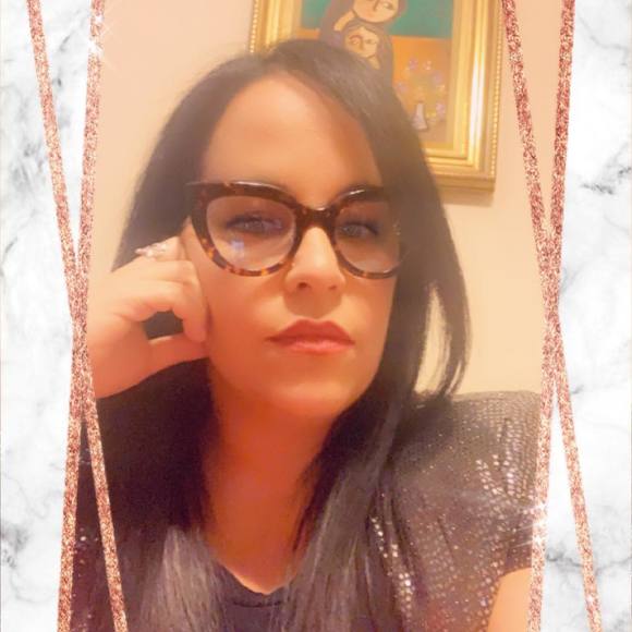 Poshmark profile picture for @gavy